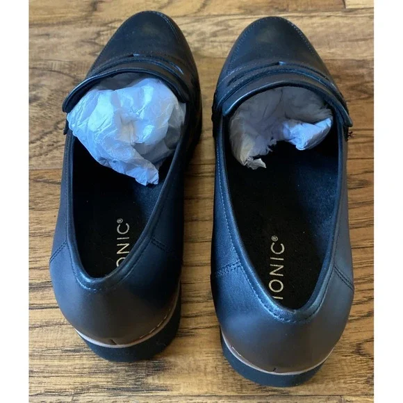 Vionic Cheryl II Black Leather Loafer Shoe Women Size 9 Medium - Picture 2 of 7